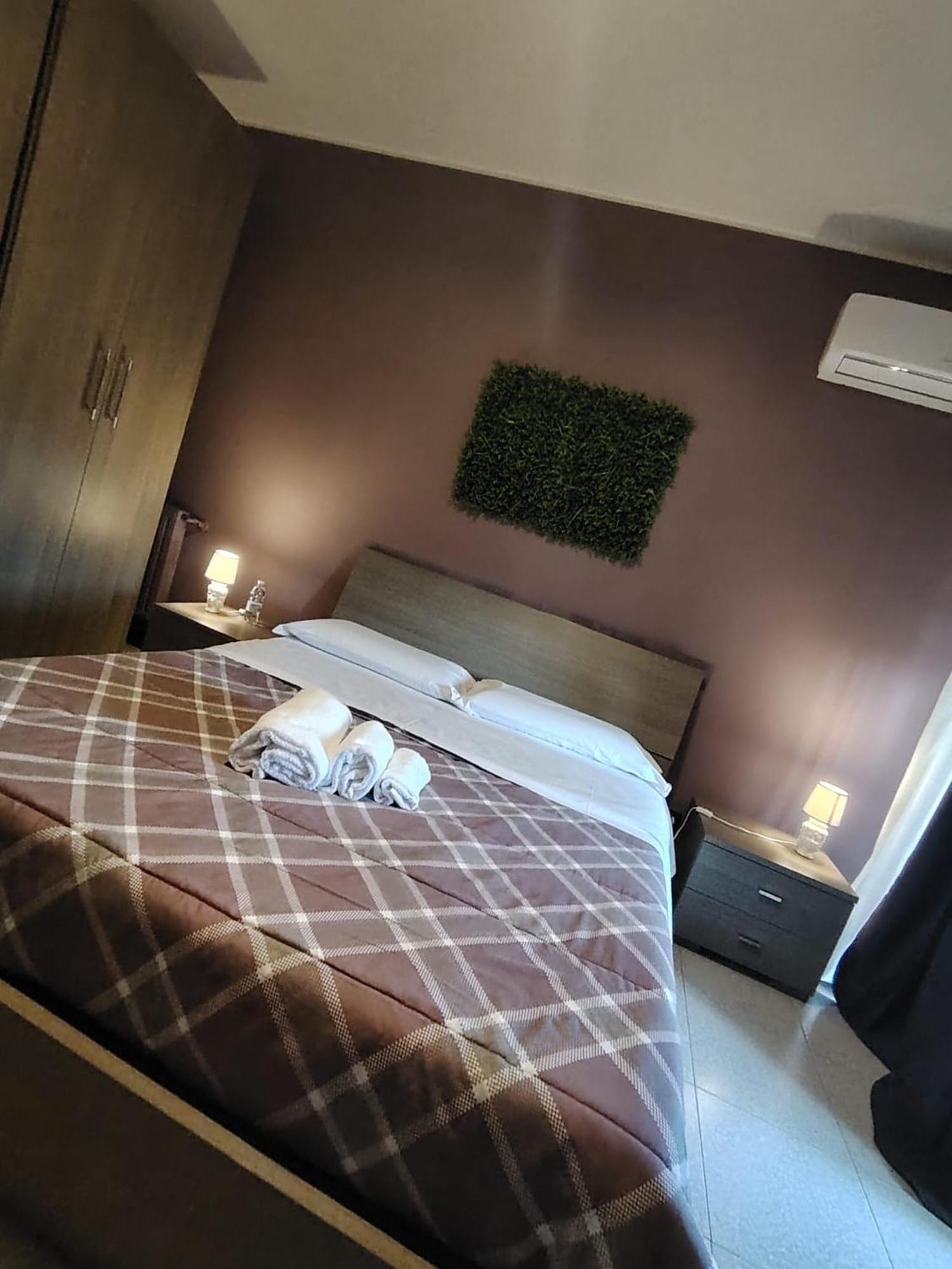 Calipso Bed&Breakfast Катания Екстериор снимка